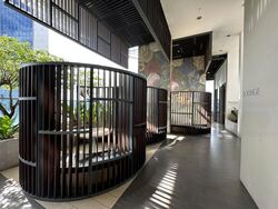 Lincoln Suites (D11), Condominium #453388671